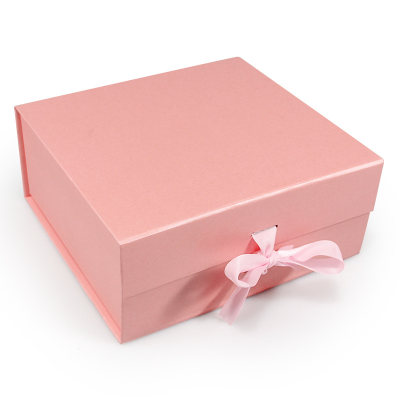 Quick Customization Magnetic Bow Lid Rigid Gift Box Recyclable Handmade for Candle Holiday Gifting