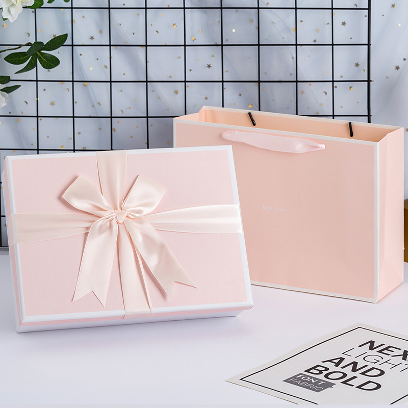 Custom Paper Packaging Manufacturer | Eco-Friendly Gift Boxes & Paper Bags