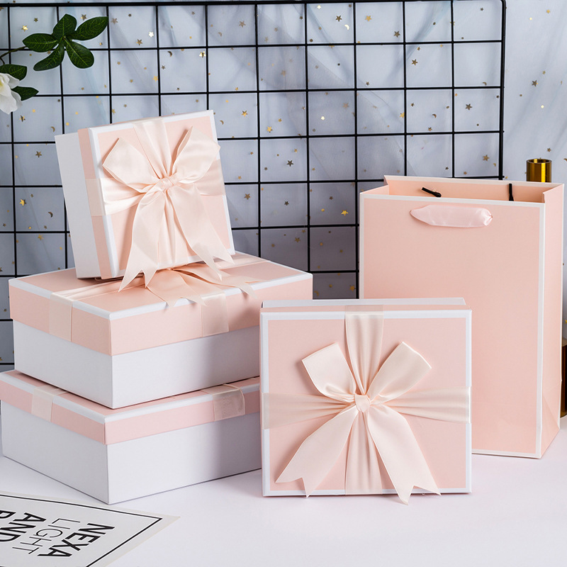 Custom Paper Packaging Manufacturer | Eco-Friendly Gift Boxes & Paper Bags