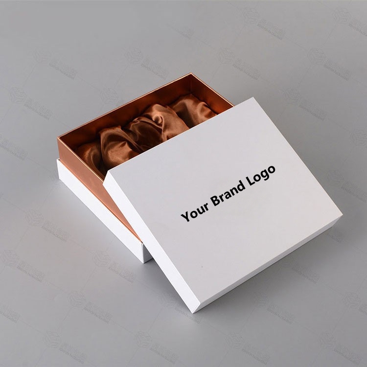 OEM Factory Custom Luxury Perfume Rigid Box Set Lid and Base Gift Packaging for Fragrance Brand